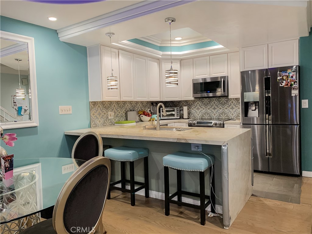 Marina Pacifica (MRP) - Residential Lease