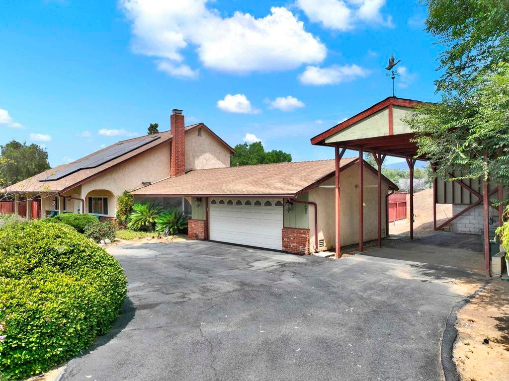 1402 Big Red Road