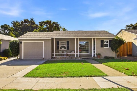 Photo of 1490 Maxine AVE, San Jose, CA 95125 (MLS # ML82064488)