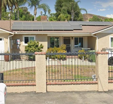 9986 Stonehurst Avenue Sun Valley CA 91352