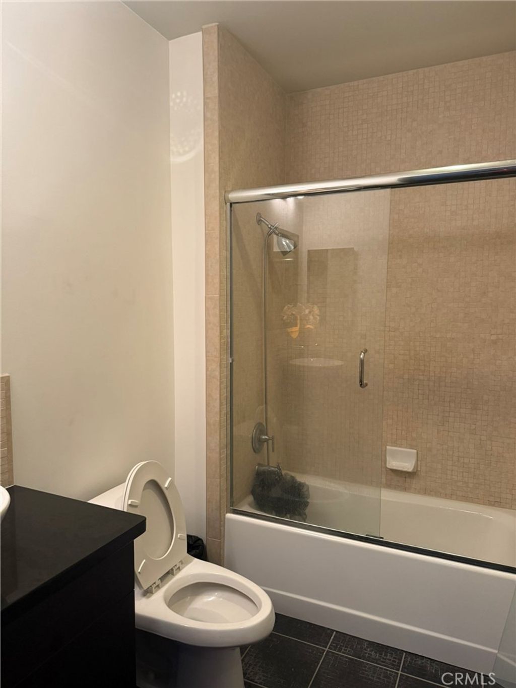 Photo of 655 S Hope Street #902, Los Angeles, CA 90017 (MLS # DW25192079)