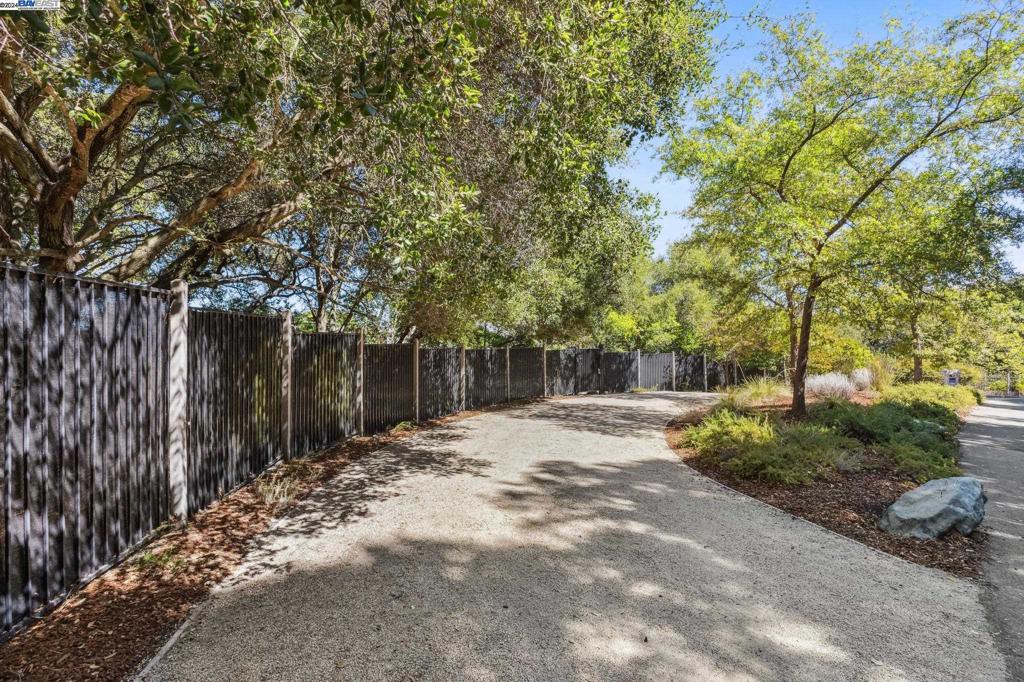 WESTSIDE DANVILL - Residential