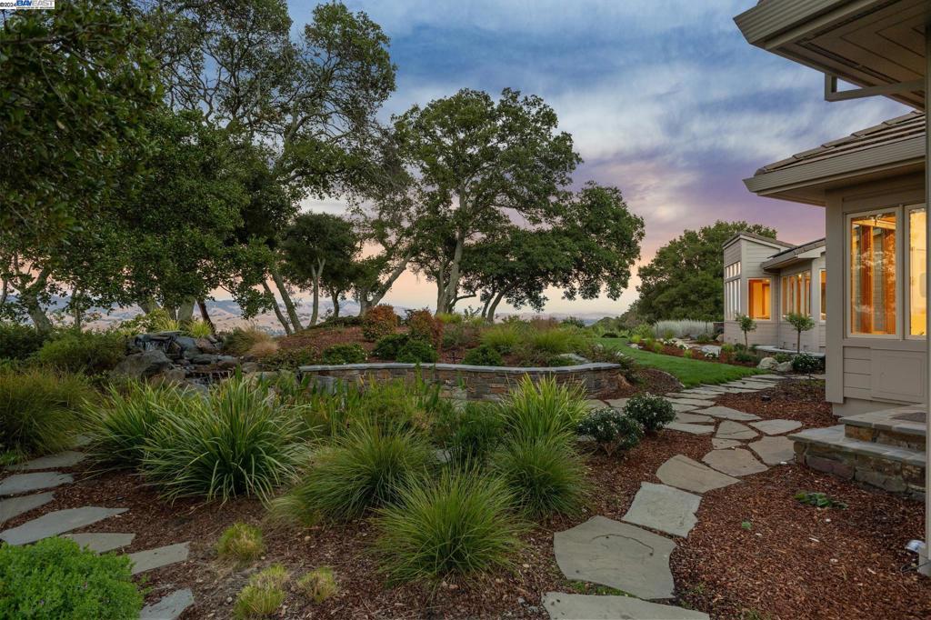 WESTSIDE DANVILL - Residential