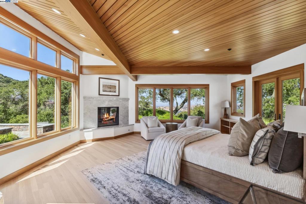 WESTSIDE DANVILL - Residential