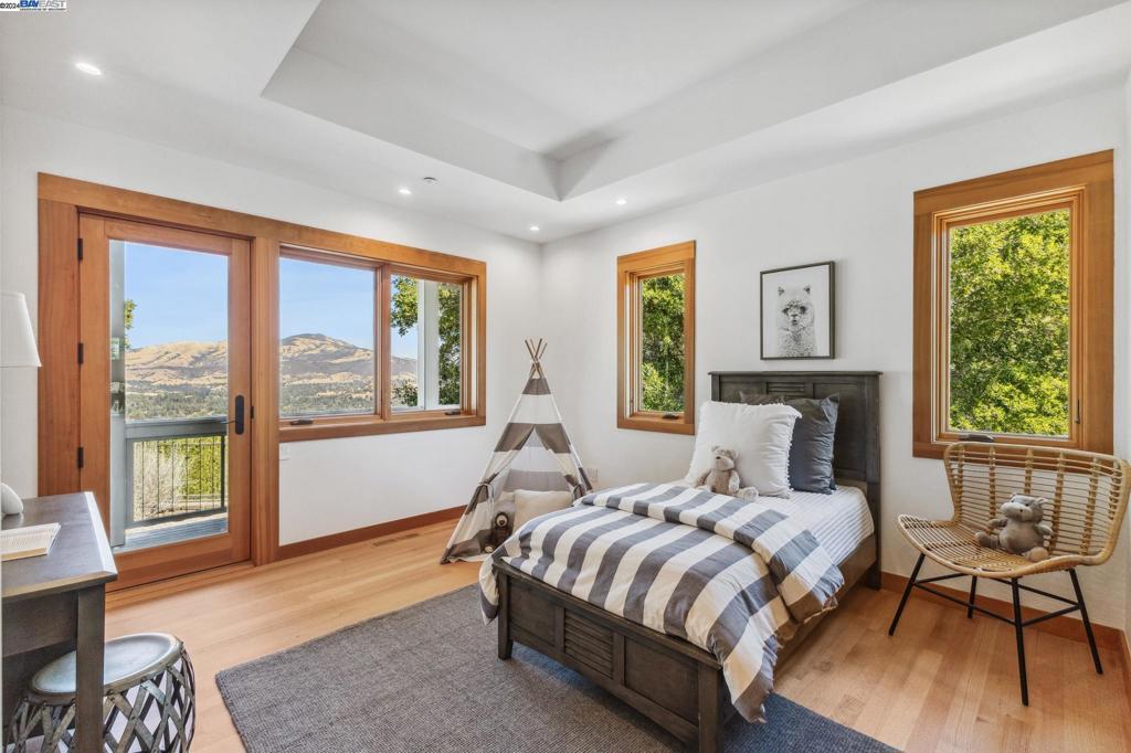 WESTSIDE DANVILL - Residential