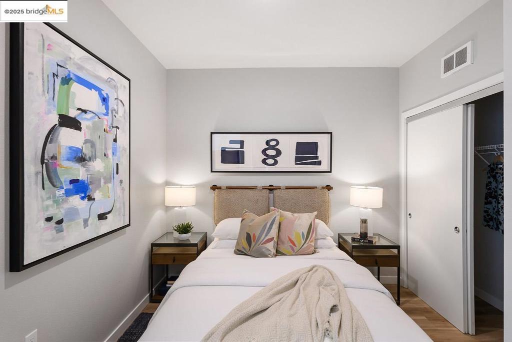 WEST OAKLAND - Residential