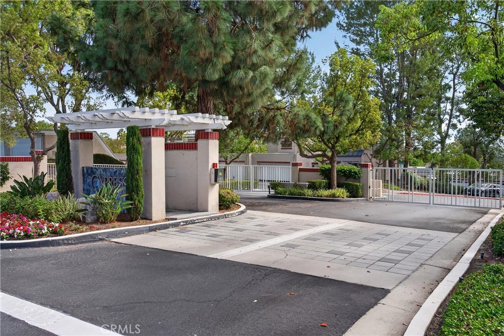 27810 Gleneagles 73