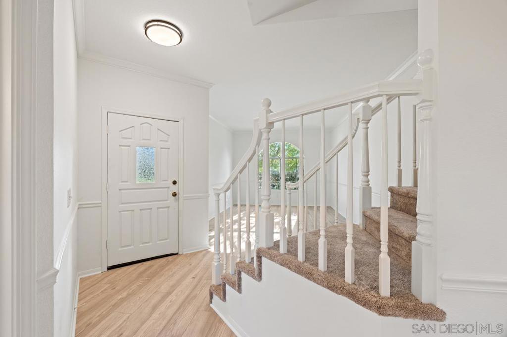 963 Rose Arbor Dr