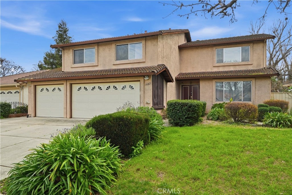 1682 Commodore Drive