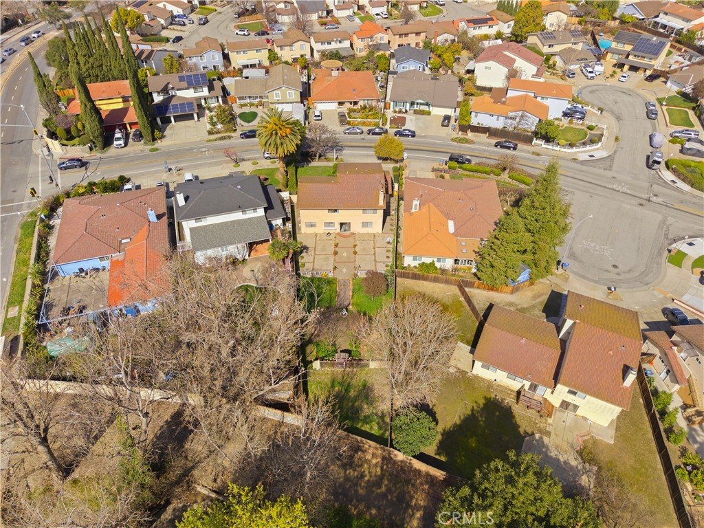 1682 Commodore Drive