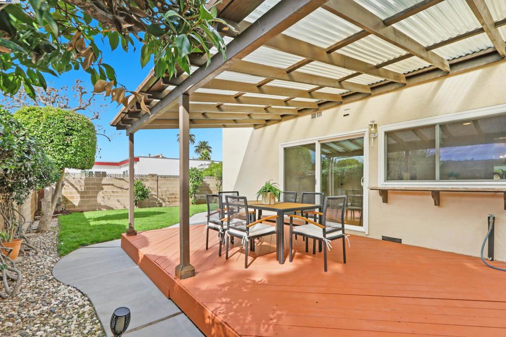LOS ARBOLES - Residential