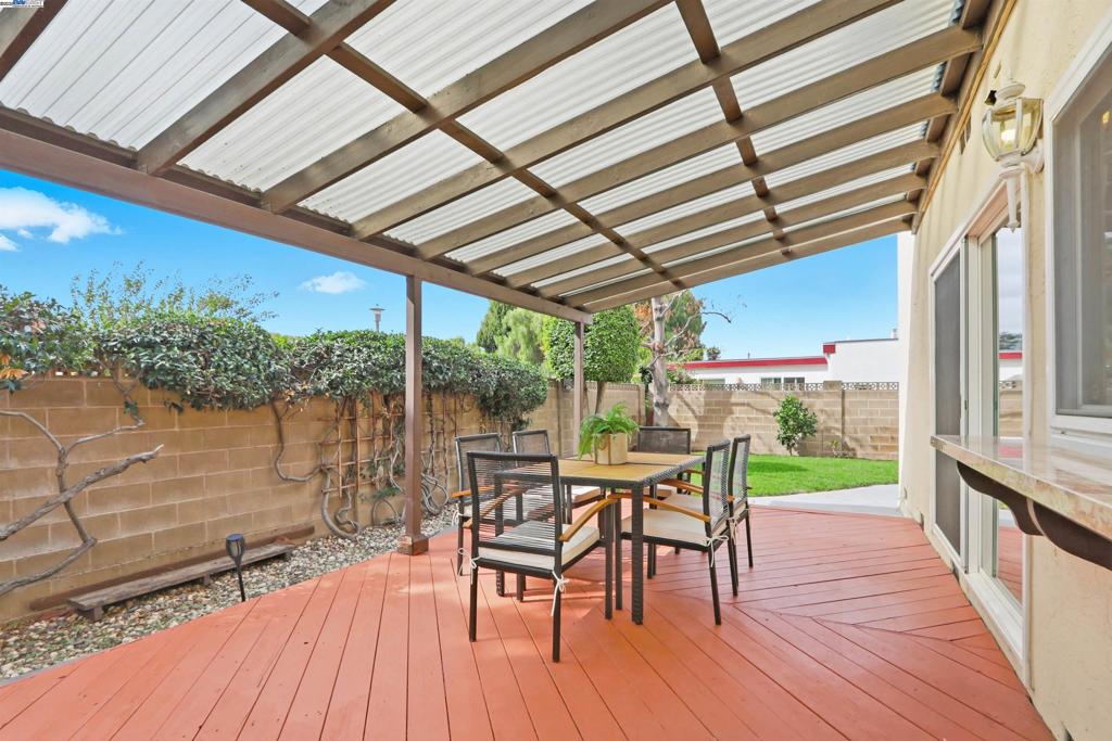 LOS ARBOLES - Residential
