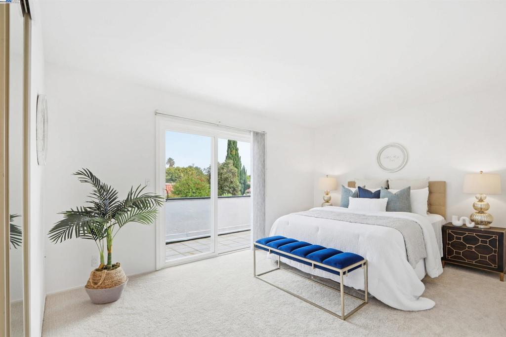 LOS ARBOLES - Residential
