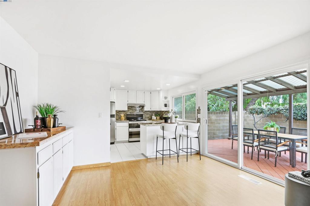 LOS ARBOLES - Residential