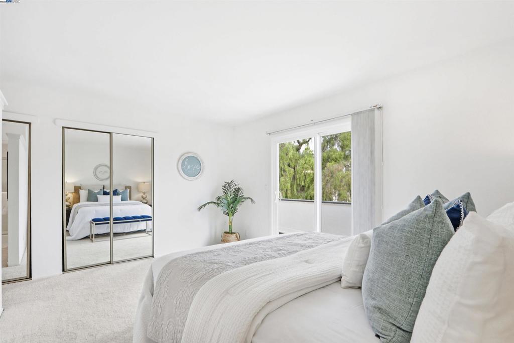 LOS ARBOLES - Residential
