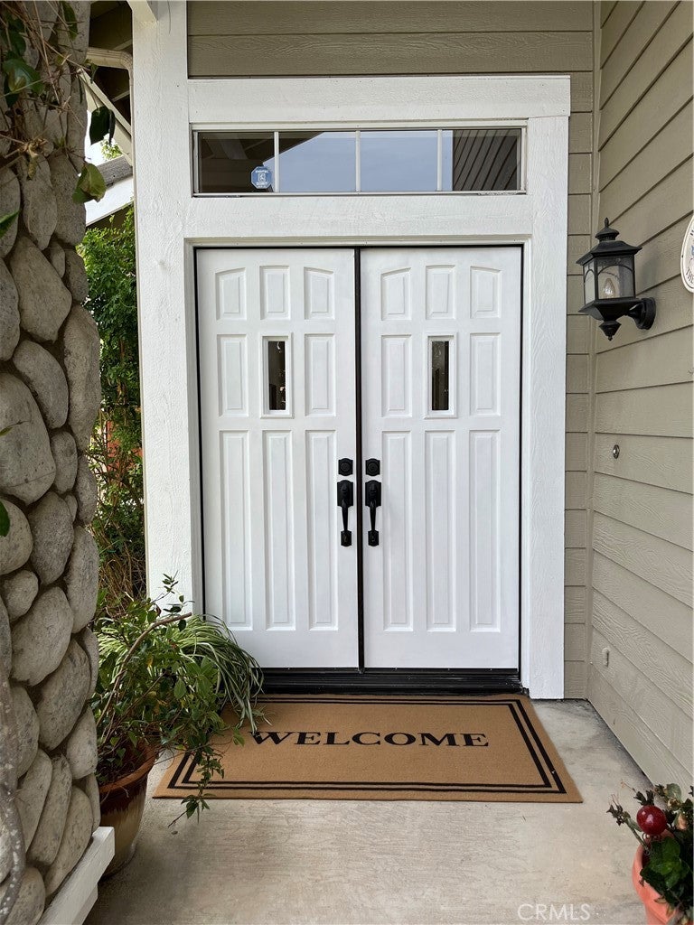 28782 Vista Saddleback