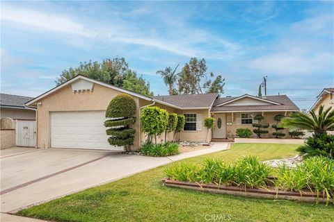415 N Rennell Avenue San Dimas CA 91773