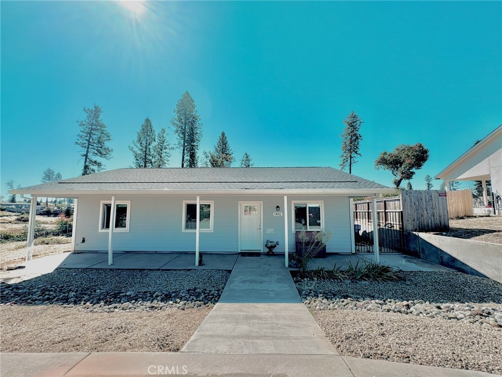 1426 Sleepy Hollow Lane