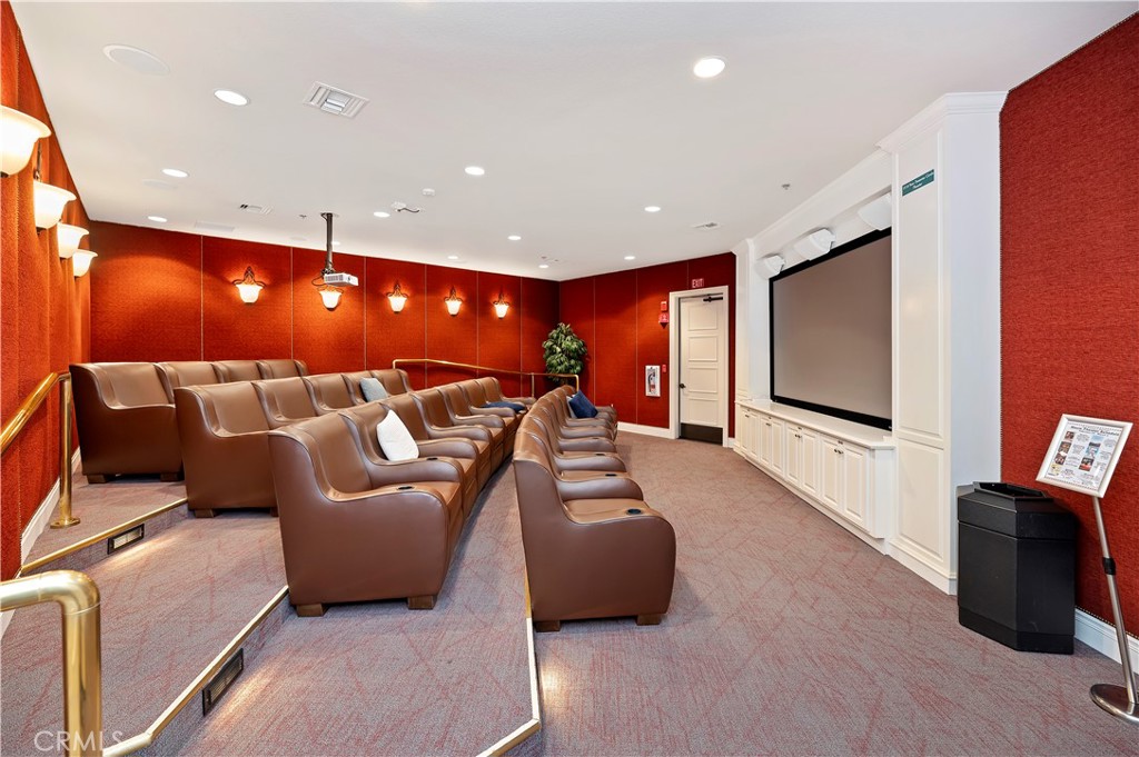 Four Seasons - Residential