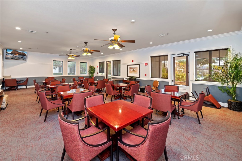 Four Seasons - Residential