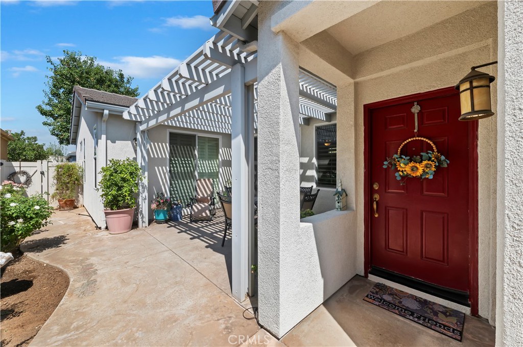 Four Seasons - Residential