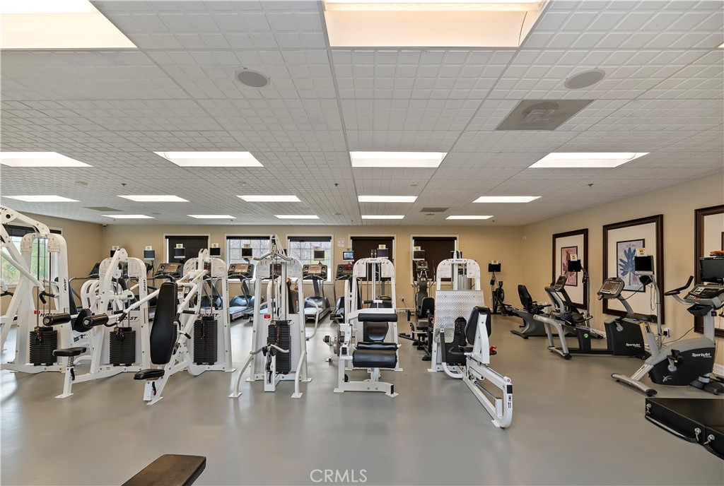 Four Seasons - Residential