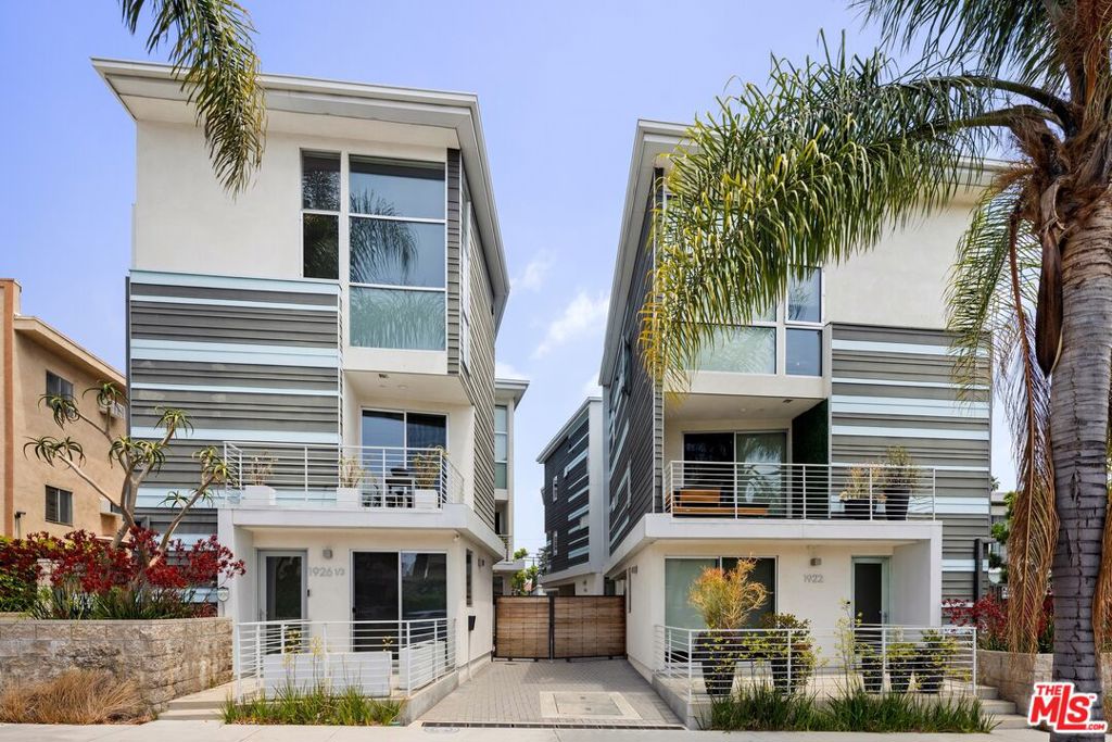 Light and bright contemporary townhouse constructed in 2016. This single-family residence offers 3 ensuite bedrooms and 4 bathrooms with an optimal floor plan. Atop the roof is an impressive outdoor patio with considerable space for lounging and dining, showcasing views of the Hollywood Hills. Watch the sunset turn The Hollywood Sign and The Griffith Observatory pink, as well as sweeping vistas of Hollywood to DTLA - perfect for July 4th Fireworks. An open chef's kitchen features stainless steel appliances and ample kitchenware storage. Contemporary design and modern fixtures shine throughout. The many windows let in all-day sunshine and glimpses of tranquil Beachwood Canyon. The Primary suite has floor to ceiling windows and a skylight, with a large walk-in closet. Lay in bed and enjoy the sunrise over the canyons. The second bedroom has an oversized walk-in closet, part of which could double as an extra work space. The guest suite on the ground floor serves as the perfect office or nanny suite.The location is unmatched - walking distance to world famous hiking, Franklin Village, Oaks Gourmet Market, Hollywood/Vine Metro Station, Hollywood Walk of Fame, The Hollywood Bowl, Countless theaters, music venues and restaurants. Despite being in an ultra-central location, the residence is tucked away in serene and coveted Beechwood Canyon. This community has 6 townhomes, behind large automatic gates. Featuring a double side-by-side garage, street-to-street access and gated storage. Central AC and Heating with built-in Sonos Sound System. Parking on Carmen Ave., for easy access to the community.