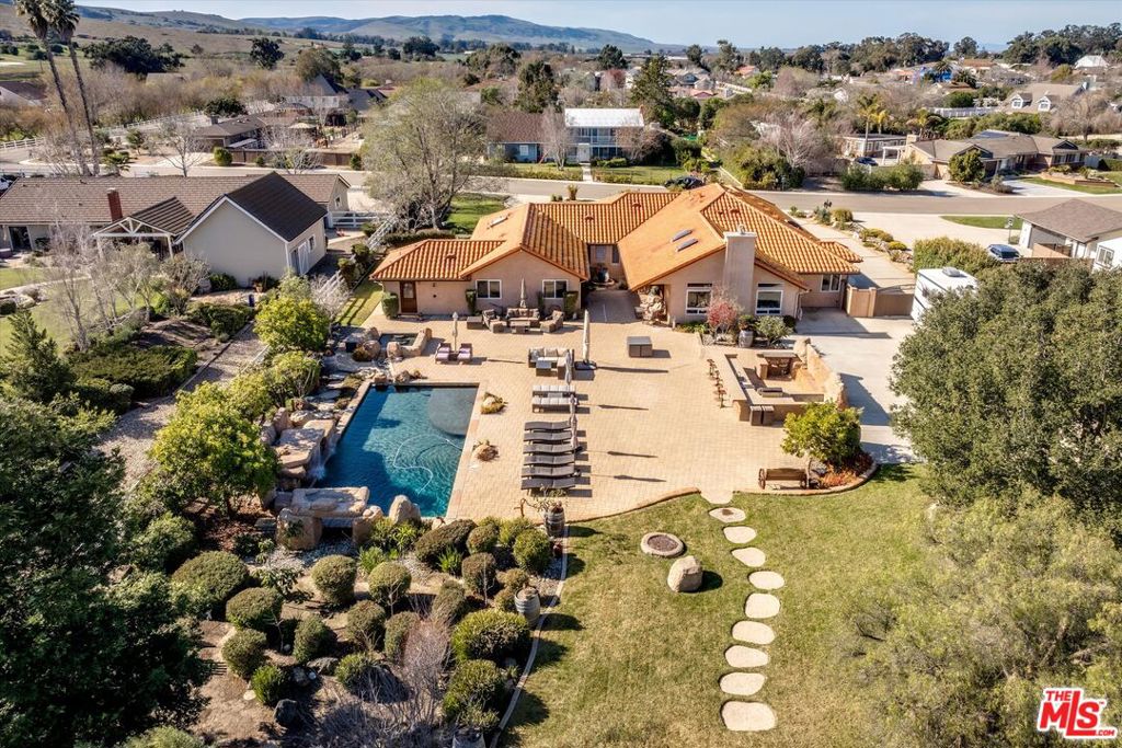 4828 Paint Horse Trail