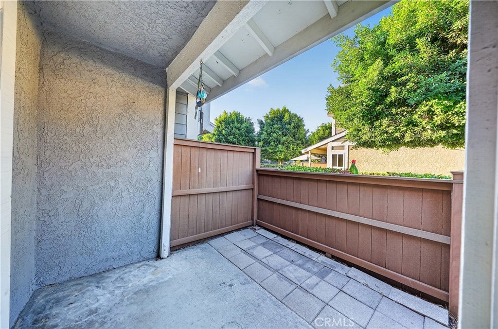 12075 Foster Road 2