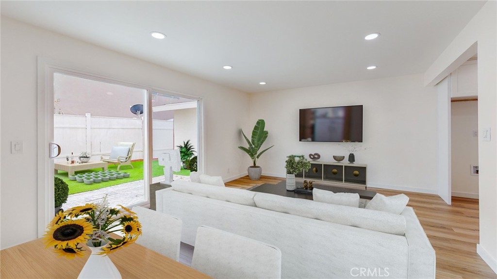Costa Mesa Residential Income (CMRI) - Residential Lease