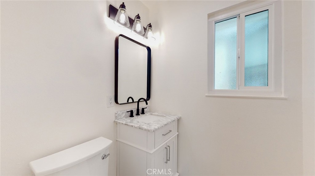 Costa Mesa Residential Income (CMRI) - Residential Lease