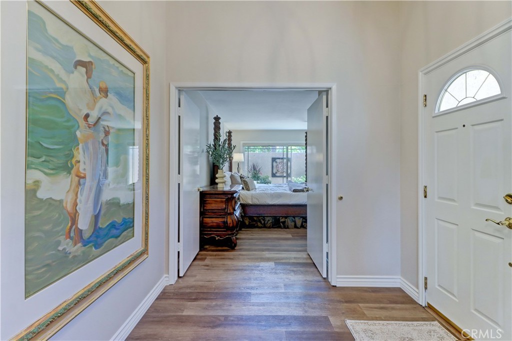 5100 Avenida Del Sol