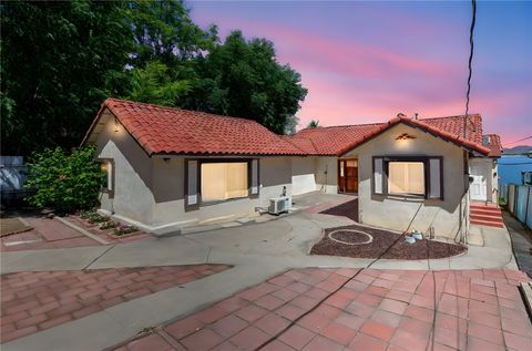 17092 Grand Avenue Lake Elsinore CA 92530
