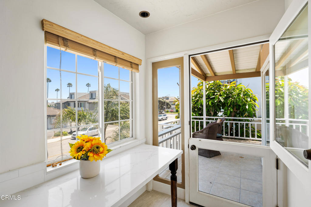 Oxnard, California, 93035, United States, 3 Bedrooms Bedrooms, ,3 BathroomsBathrooms,Residential,Active,2032398