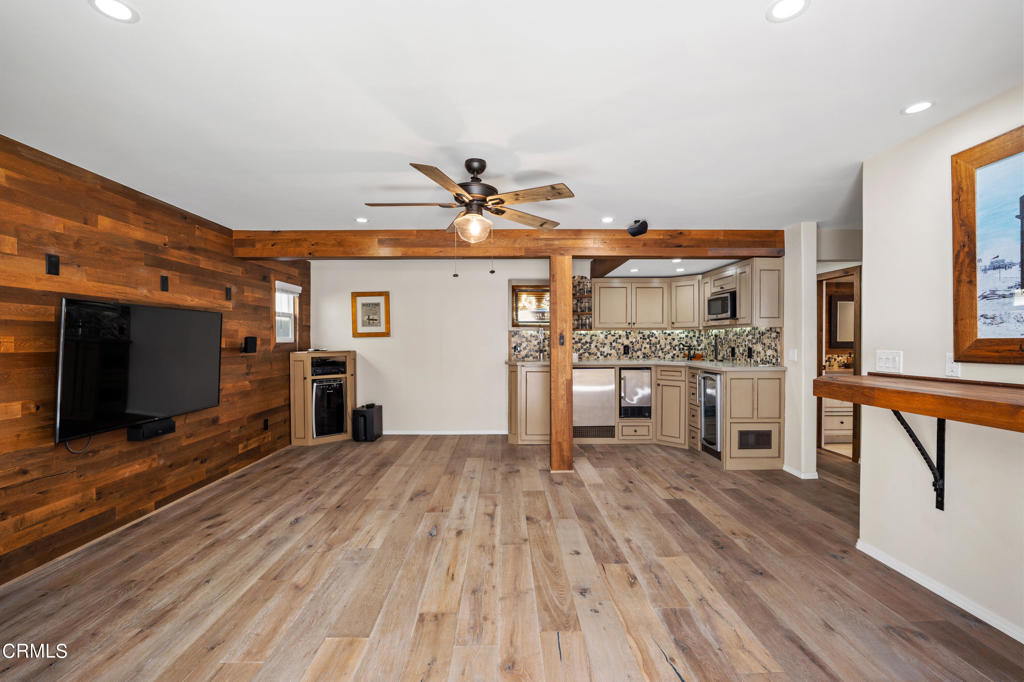 Oxnard, California, 93035, United States, 3 Bedrooms Bedrooms, ,3 BathroomsBathrooms,Residential,Active,2032398