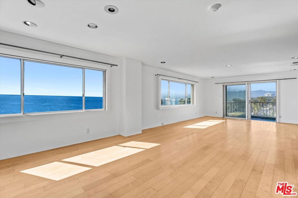 101 California Avenue 802