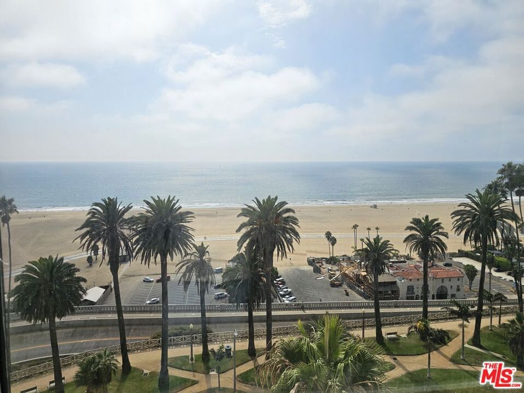 Photo of 101 California Avenue #802, Santa Monica, CA 90403 (MLS # 25595035)