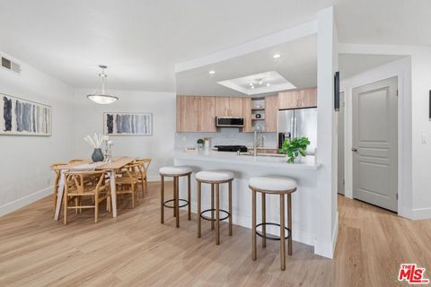 Photo of 1633 S Bentley Avenue #101, Los Angeles, CA 90025 (MLS # 26690811)