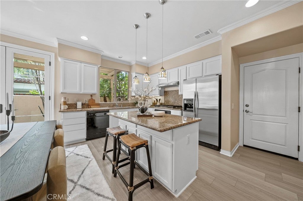 71 Sanctuary, Irvine CA 92620 - Photo 11