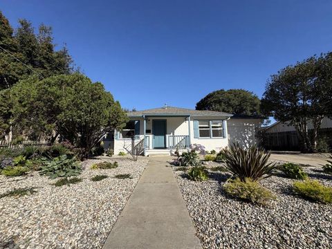Photo of 241 Lerwick Drive, Monterey, CA 93940 (MLS # ML82037569)