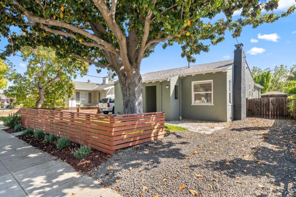 Properties 3 970972 S 8th Street