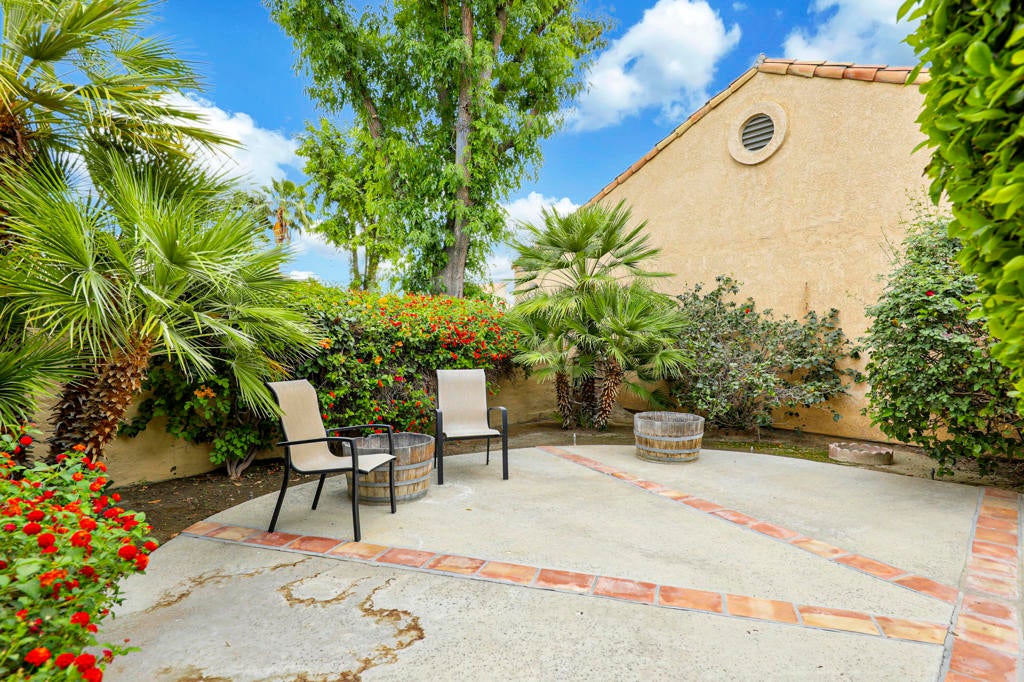 36055 Avenida De Las Montanas E