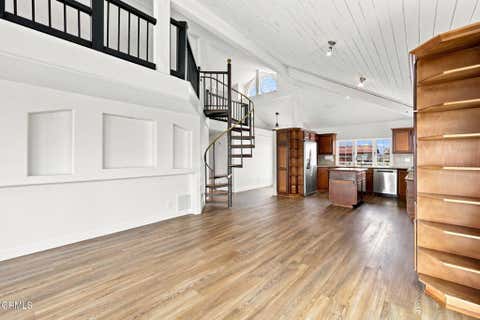 Tiny photo for 3089 Bayshore Avenue, Ventura, CA 93001 (MLS # V1-37618)