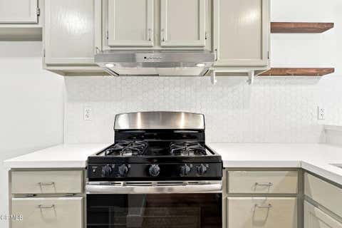 Tiny photo for 3089 Bayshore Avenue, Ventura, CA 93001 (MLS # V1-37618)