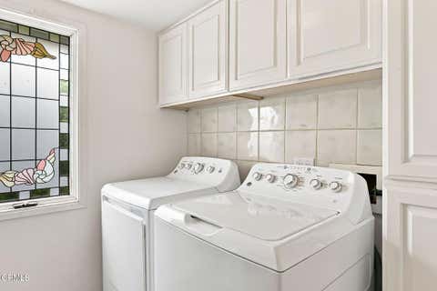 Tiny photo for 3089 Bayshore Avenue, Ventura, CA 93001 (MLS # V1-37618)