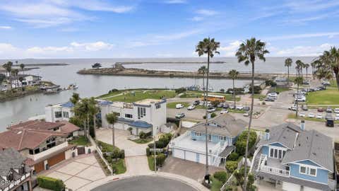 Tiny photo for 3089 Bayshore Avenue, Ventura, CA 93001 (MLS # V1-37618)
