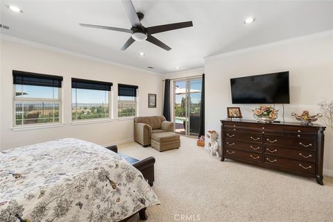 Tiny photo for 6172 Hawk Ridge Place Pl, Paso Robles, CA 93446 (MLS # SC26018333)