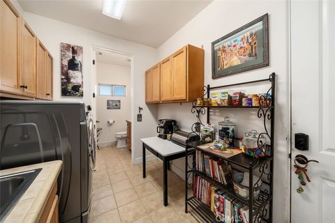 Tiny photo for 6172 Hawk Ridge Place Pl, Paso Robles, CA 93446 (MLS # SC26018333)