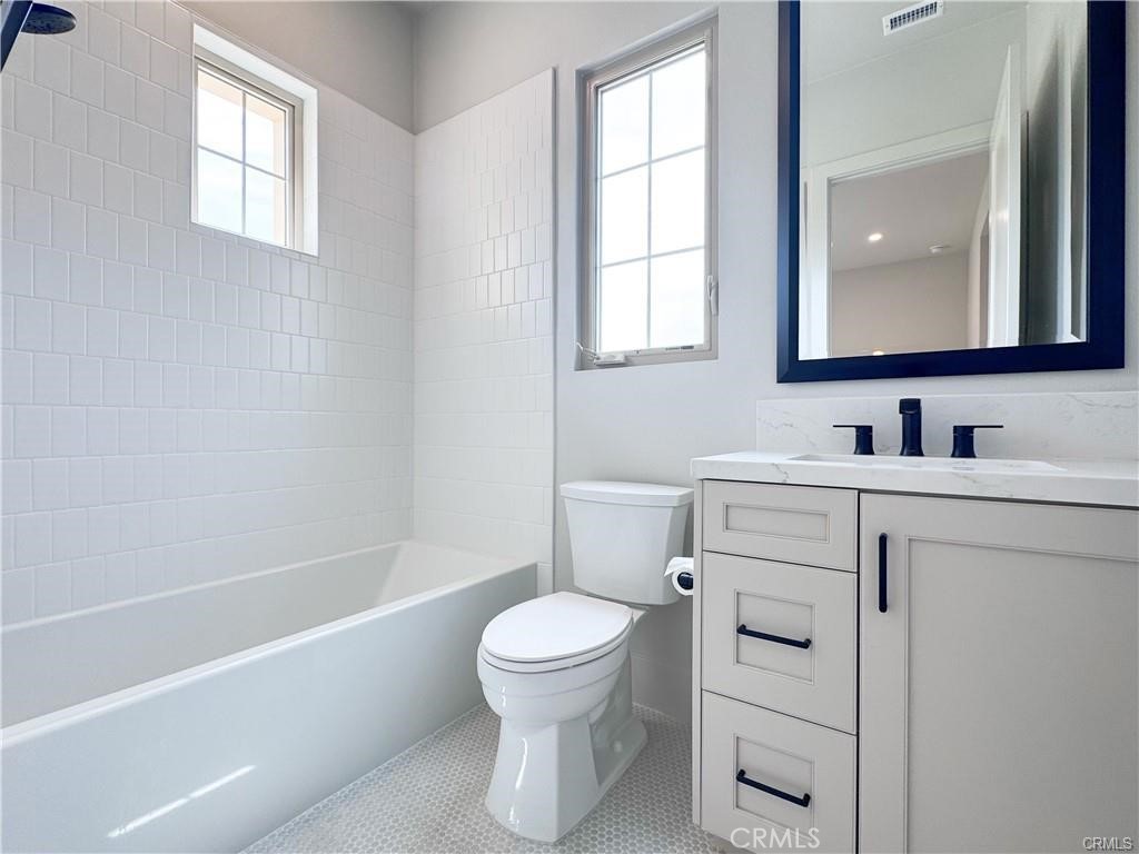 groves - Residential Lease
