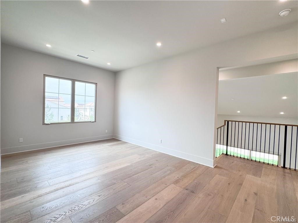 groves - Residential Lease